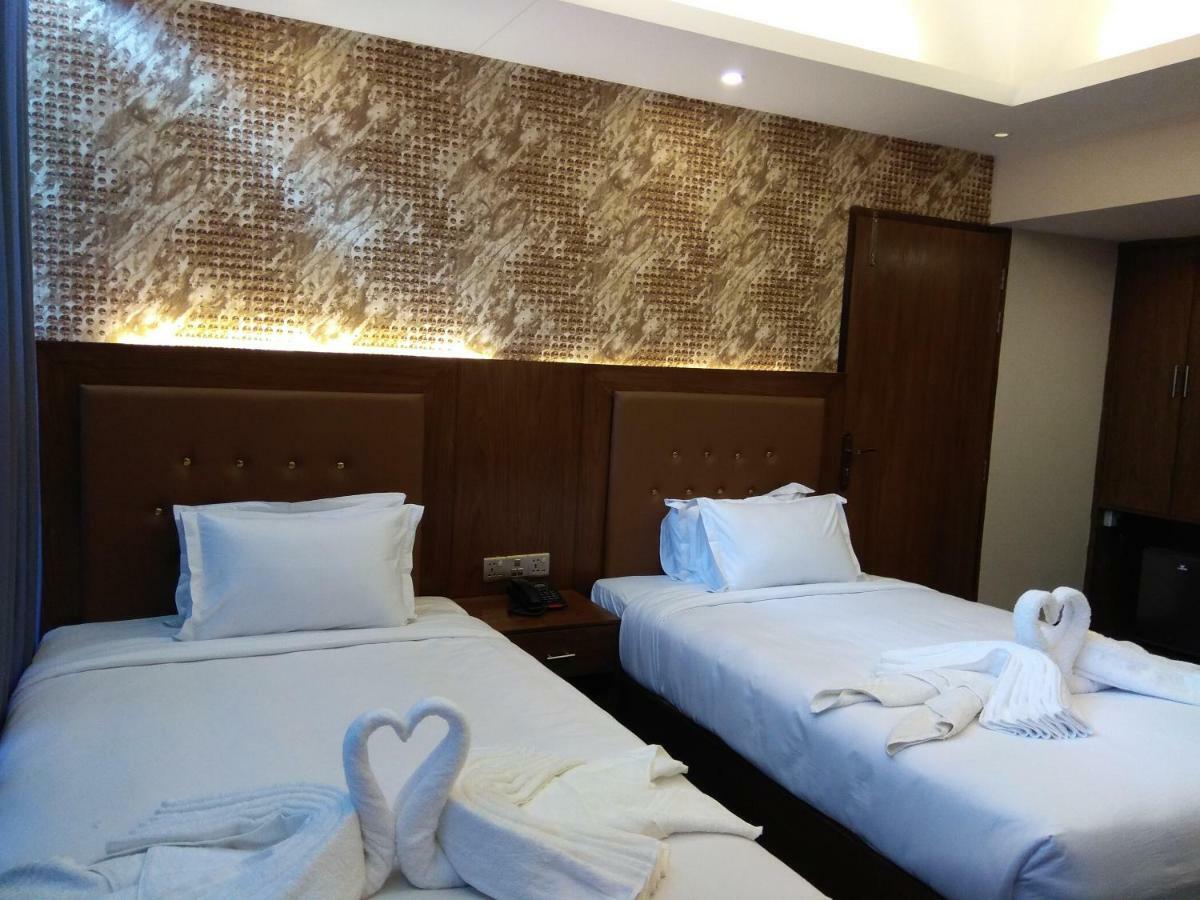 Hotel Grand View 1 & 2 ซิลเฮติ ภายนอก รูปภาพ